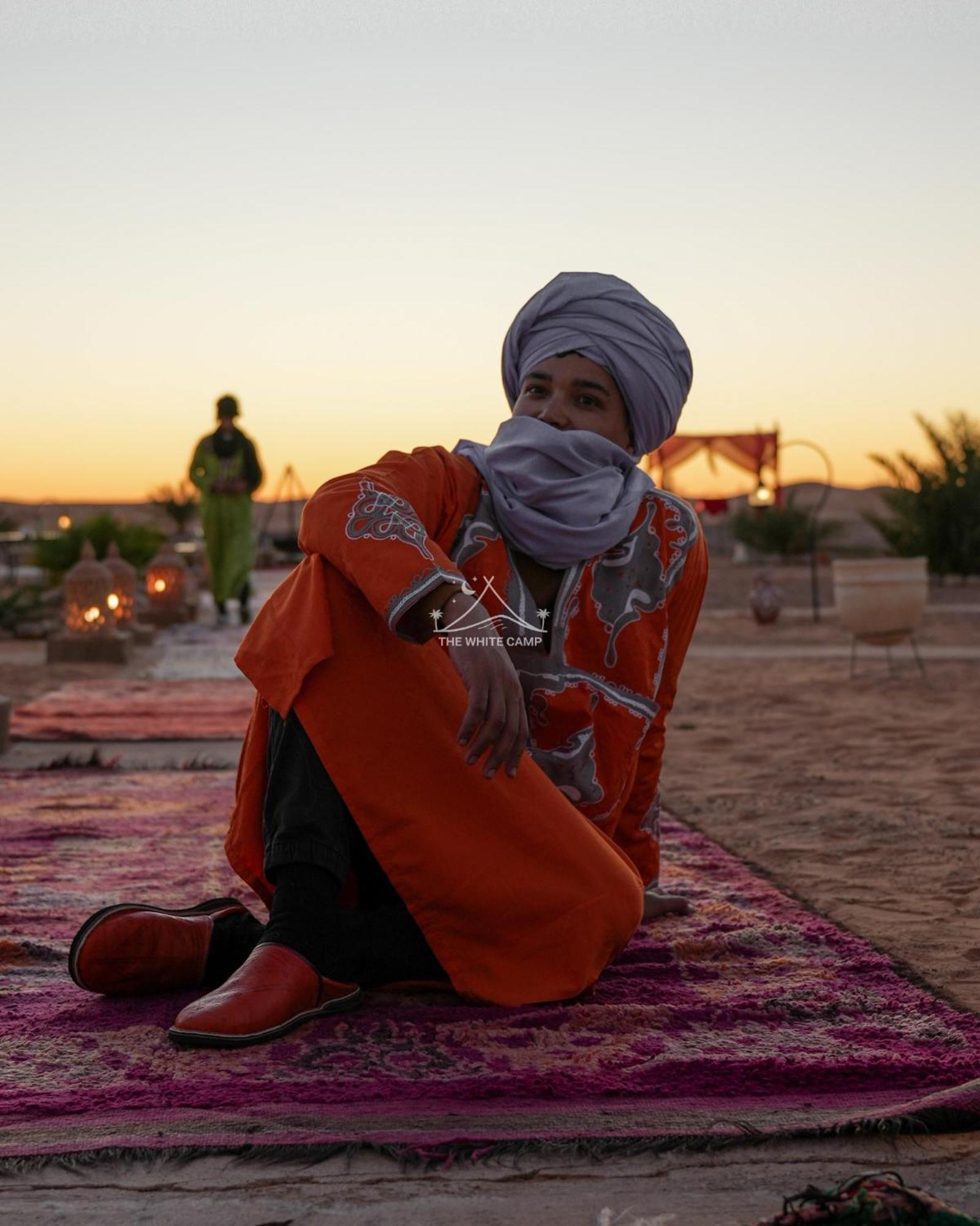 The White Camp - Your Merzouga Luxury Desert Camp & Erg Chebbi Dunes Camel Riding Luaran gambar