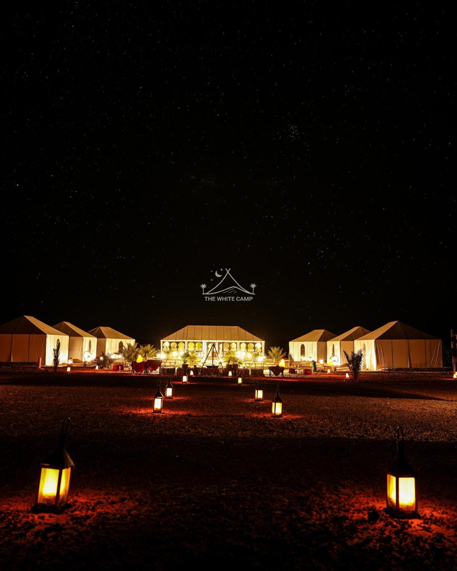 The White Camp - Your Merzouga Luxury Desert Camp & Erg Chebbi Dunes Camel Riding Luaran gambar